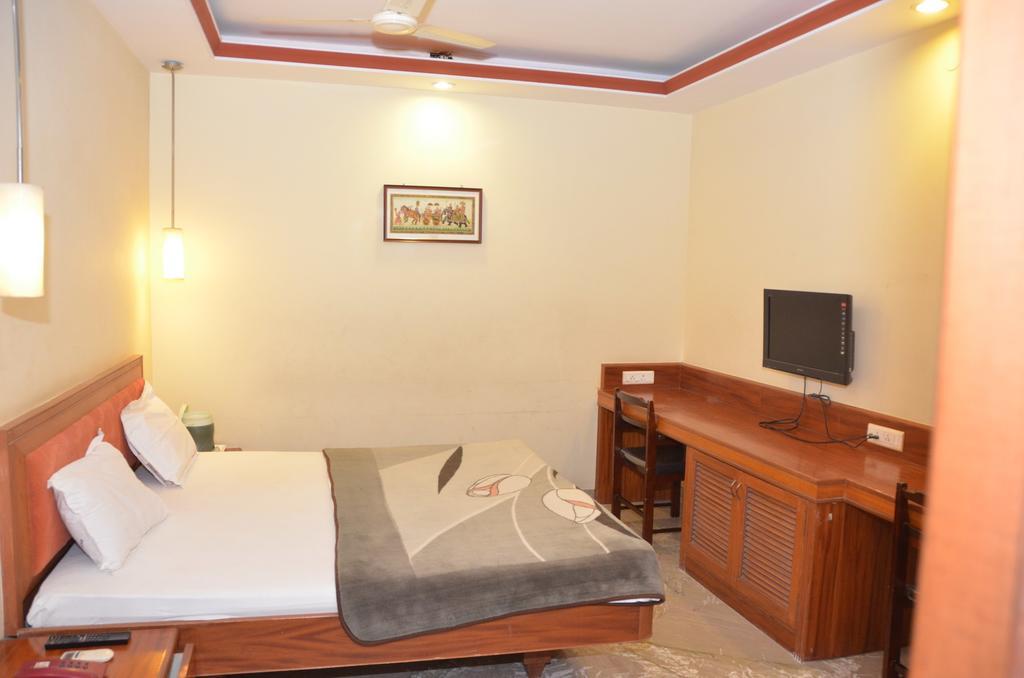 Hotel Raya'S Annexe-1 Kumbakonam Kültér fotó